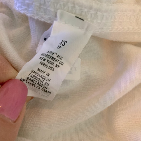 Aerie Denim Jeans Shorts White Raw Hem Elastic Waist In Back Size XS - Picture 7 of 8